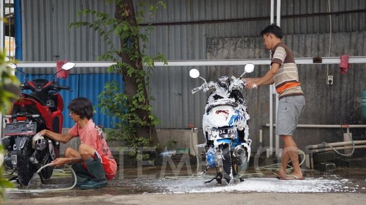 Cuci Motor & Mobil